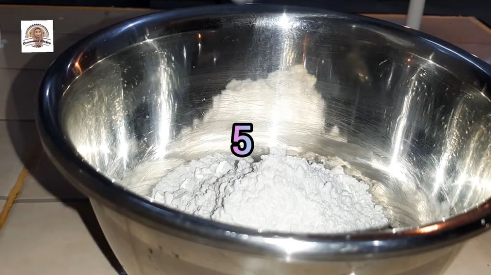 Trik bikin bakwan udang renyah seharian, nggak perlu pakai baking soda