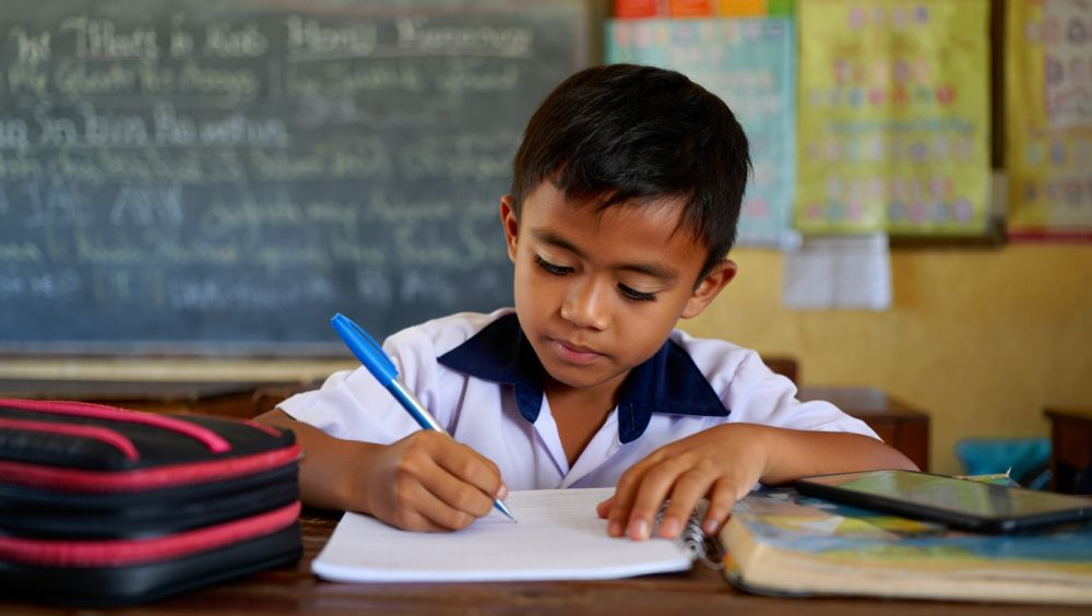 10 Contoh teks deskripsi hewan kelinci terbaru 2025, lengkap dengan strukturnya