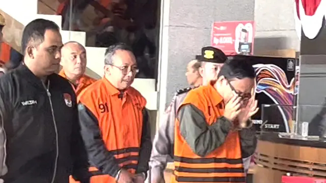 Usai ditangkap KPK, Immanuel Ebenezer menangis saat muncul di hadapan publik