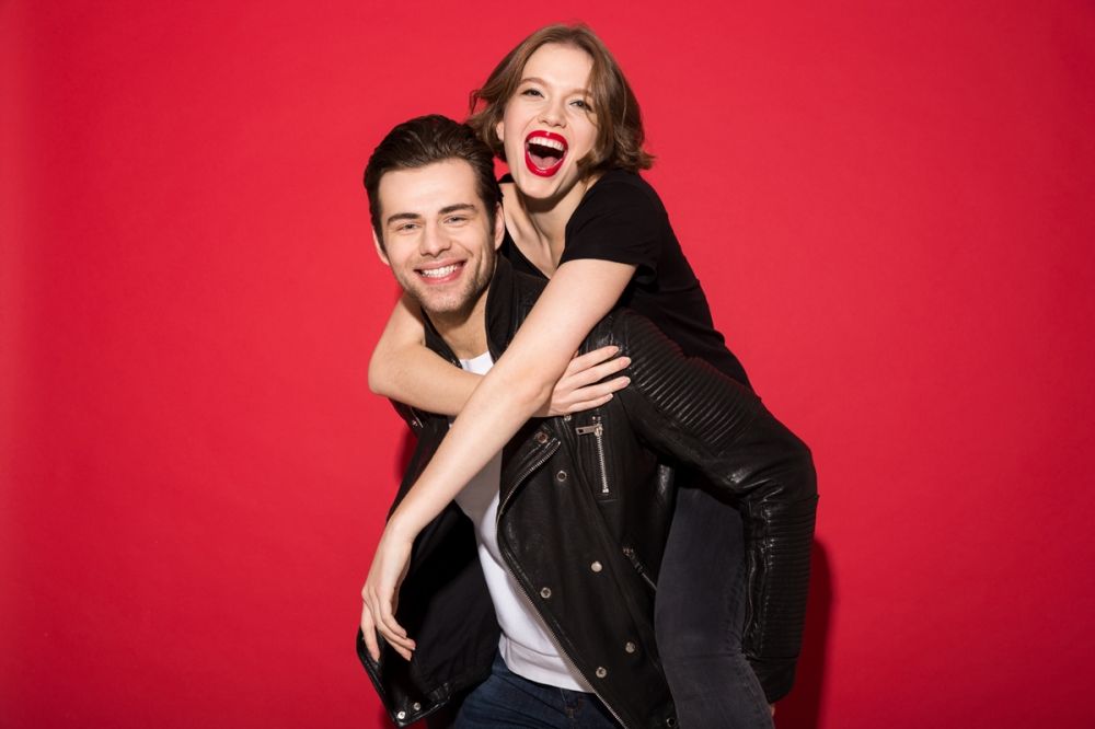 100 Kata-kata gombalan lucu romantis bikin pasangan salting dan baper