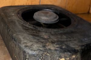 Kompor berminyak dan berkerak bisa kesat lagi seperti baru keluar toko, intip cara membersihkannya