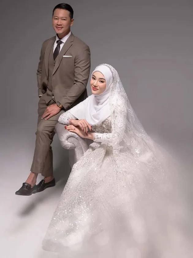 Segera menikah, ini 5 potret prewedding selebgram Clara Shinta dan suami, romantis tanpa bersentuhan