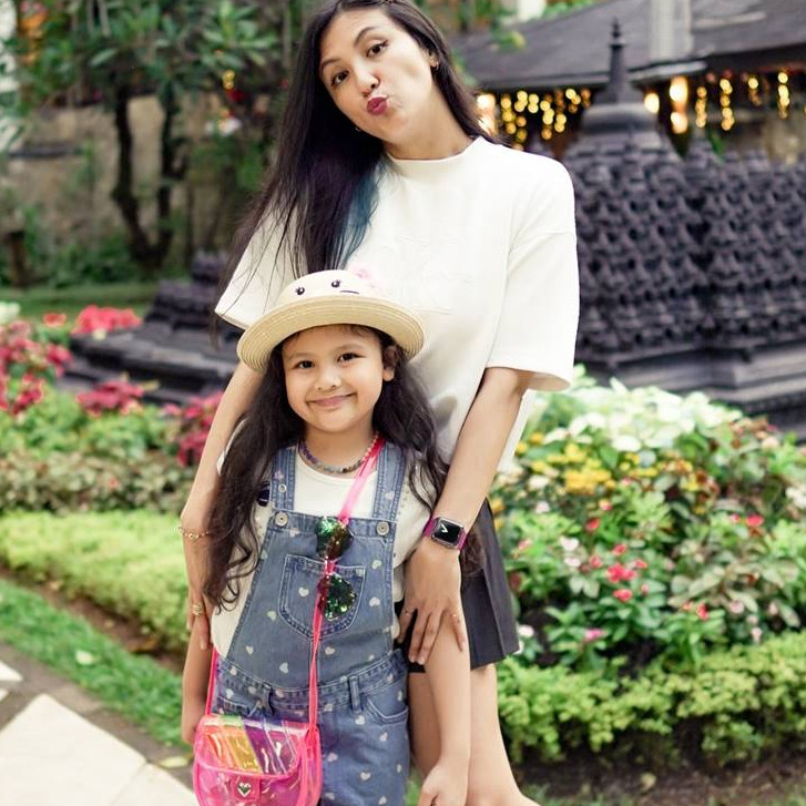 Potret kamar tidur anak 7 ratu FTV, Sharena Delon manfaatkan ruang sempit jadi tempat tidur nyaman