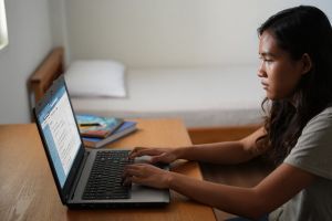 Simulasi TKA 2025 online gratis, lengkap dengan cara akses dan strategi lolos ujian dengan mudah