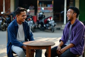 100 Teka-teki bapak-bapak lucu 2025, jawabannya bikin geleng kepala saking absurdnya