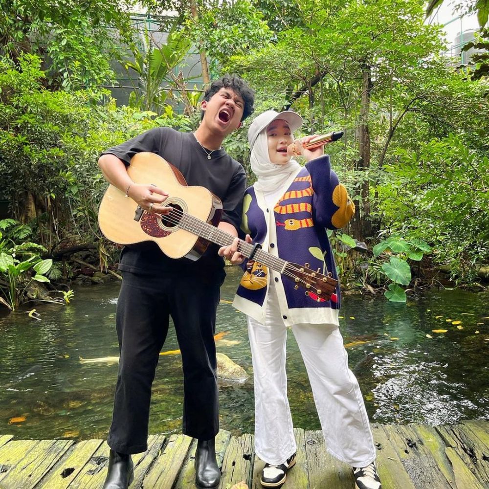 Ternyata punya suara merdu, ini potret 9 anak presenter yang jadi penyanyi, anak Ramzi sempat dikritik