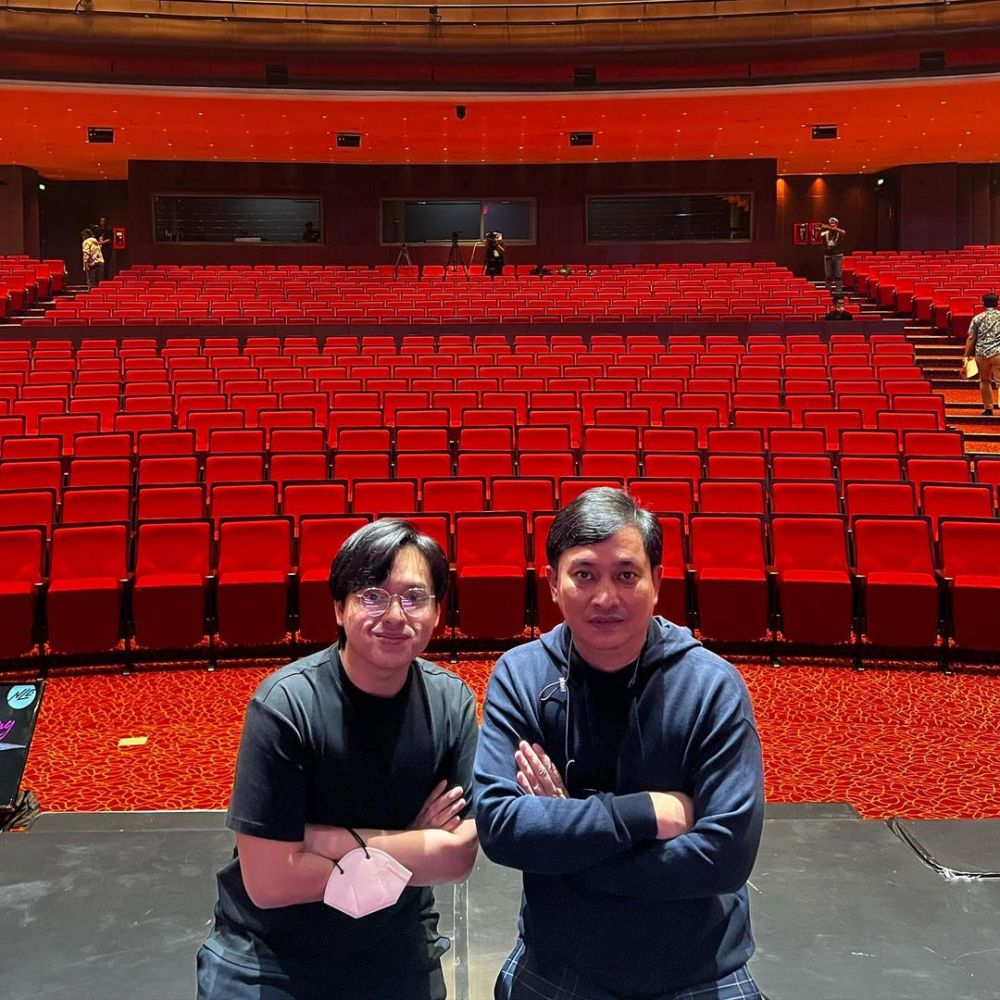 Potret 15 seleb sama anak yang sudah dewasa ini mirip pol, terbaru ada Denada dan putrinya Aisha