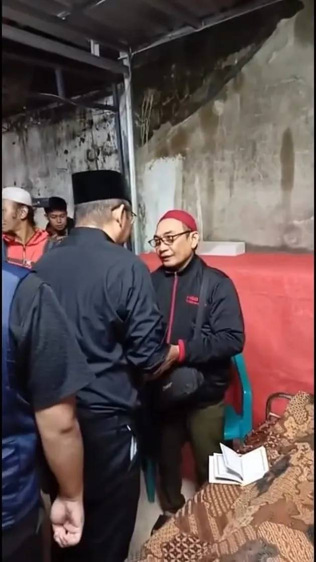 Anies hingga Pramono Anung hadir ke rumah duka Affan Kurniawan, driver ojol dilindas rantis Brimob