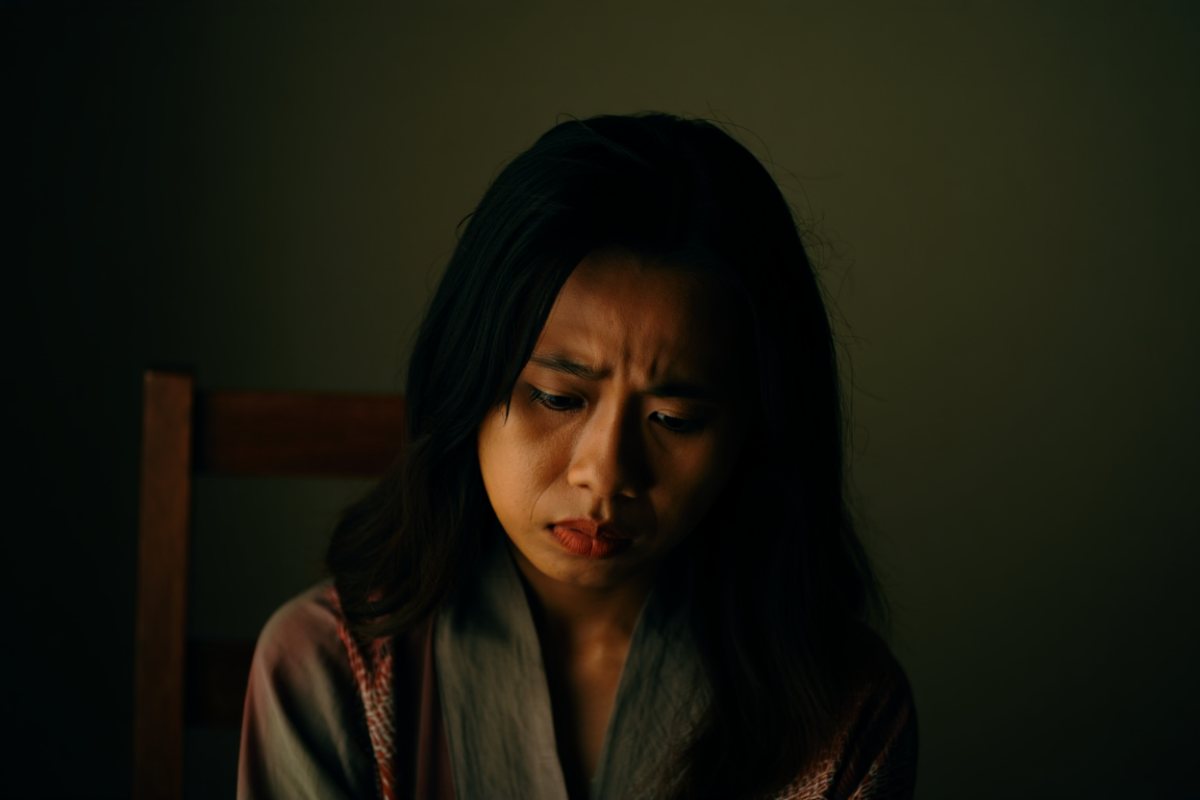 100 Kata-kata sedih singkat tentang kehidupan dan cinta terbaik 2025 dalam bahasa Inggris dan artinya