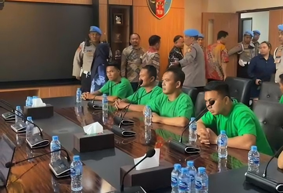 Propam rilis tampang 7 anggota Brimob yang lindas driver ojol Affan Kurniawan