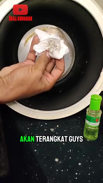 Bermodal minyak kayu putih, rice cooker yang tidak panas bisa berfungsi maksimal tanpa harus dibongkar