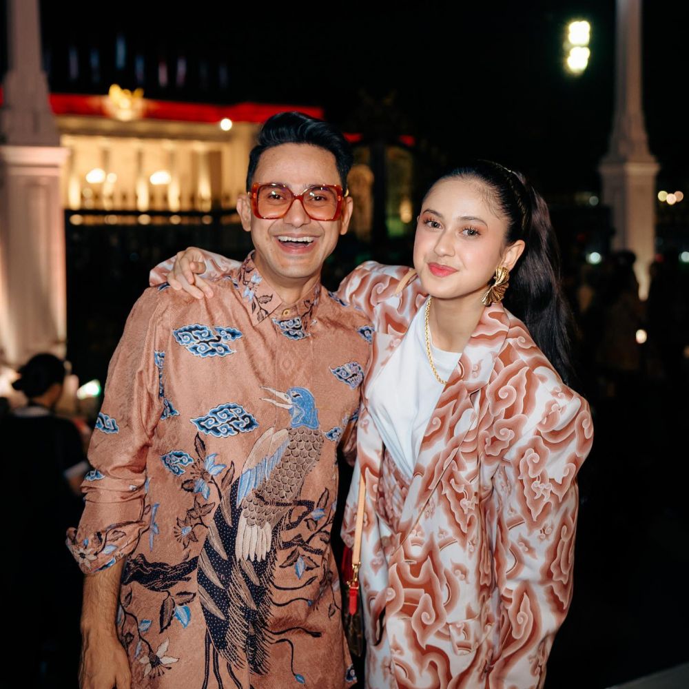 Potret kebersamaannya kayak orang pacaran, ini 8 potret seleb dan anak semata wayangnya