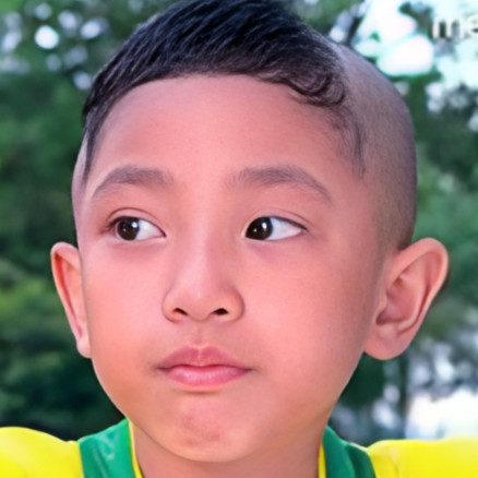 Pemeran Ronaldowati ini ternyata adik aktor populer, ini 11 potret kebersamaannya bareng sang kakak