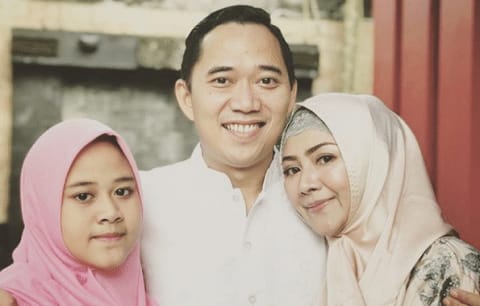 Masih ingat pemeran Uyuy dan Aliya di TOP? Ternyata keduanya ibu dan anak, ini 11 momen kompaknya