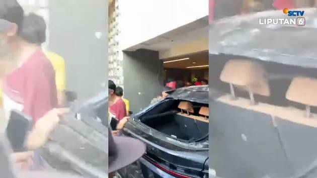 Detik-detik rumah Ahmad Sahroni digeruduk massa, kaca mobil pecah sampai patung Iron Man dibawa keluar