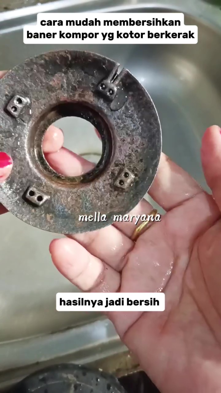 Kerak gosong bikin burner kompor gas dekil, segera rendam dengan cairan ini agar mudah dibersihkan