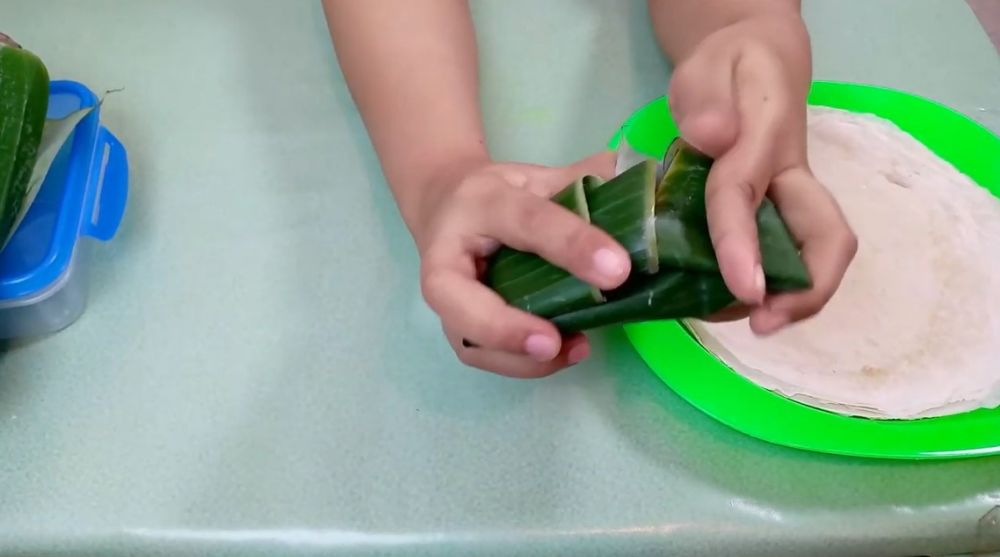 Kenapa kulit lumpia sering patah dan jamuran? Mungkin kamu salah simpan! Ini solusinya