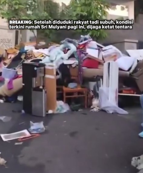 Curhat sedih Sri Mulyani soal lukisan simbol perenungan diri 17 tahun lalu raib dalam penjarahan