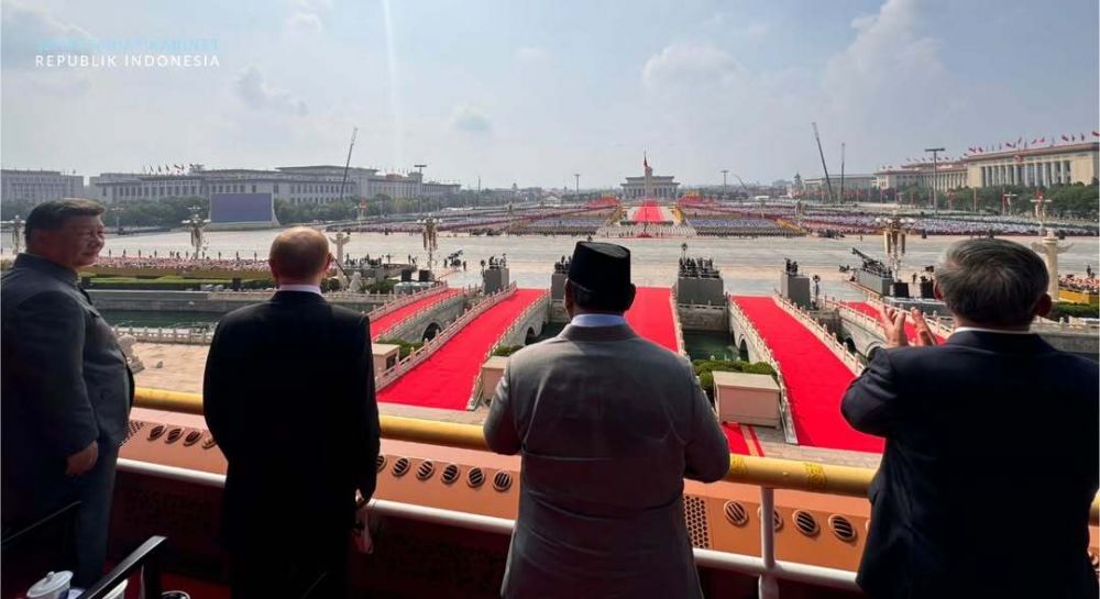 9 Potret Prabowo hadiri parade militer di China, duduk sejajar dengan Vladimir Putin dan Xi Jinping