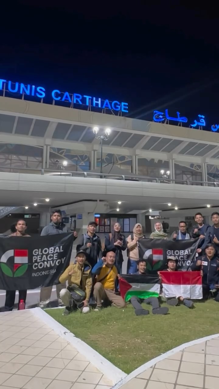 9 Potret Chiki Fawzi dan Wanda Hamidah ikut misi kemanusiaan ke Palestina, salurkan bantuan ke Gaza