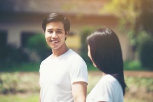 100 Kata-kata gombalan maut bikin baper anak timur, penuh keakraban dan kehangatan emosional