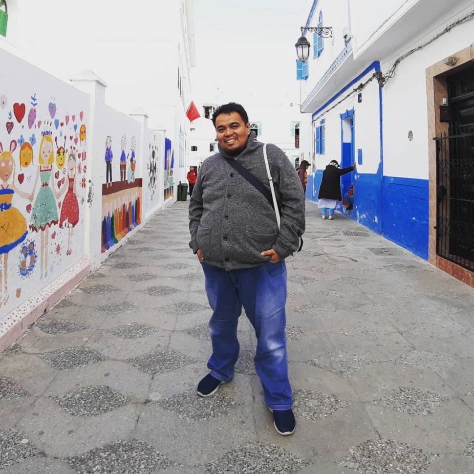 Bukan jadi komedian seperti ayahnya, ini 11 potret putra Dono Warkop DKI yang berprofesi mentereng