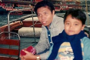 Bukan jadi komedian seperti ayahnya, ini 11 potret putra Dono Warkop DKI yang berprofesi mentereng