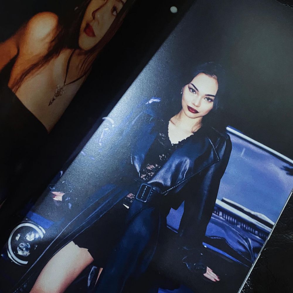 Jadi bungsu 4 bersaudara, intip 10 potret Shabina Mecca putri Sarita Abdul Mukti yang makin dewasa