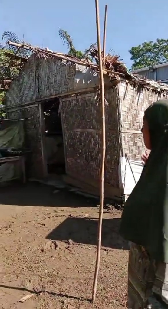 Guru honorer di Deli Serdang minta maaf usai video tinggal di gubuk reyot viral, sebut tak disengaja