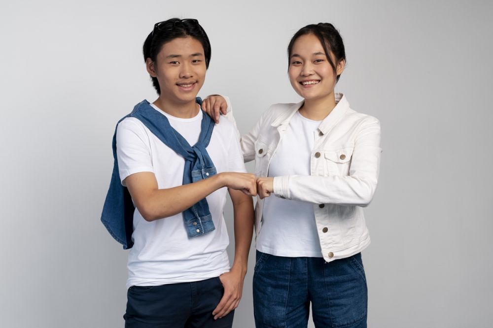 100 Kata-kata gombalan maut anak IPA, bikin hati berbunga-bunga
