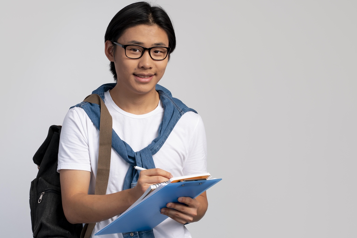 100 Kata-kata gombalan maut anak hukum, bikin hari lebih ceria