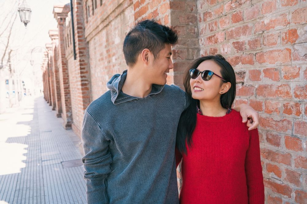 100 Kata-kata gombalan maut untuk pacar yang lagi marah, bikin tersenyum dan hati bahagia