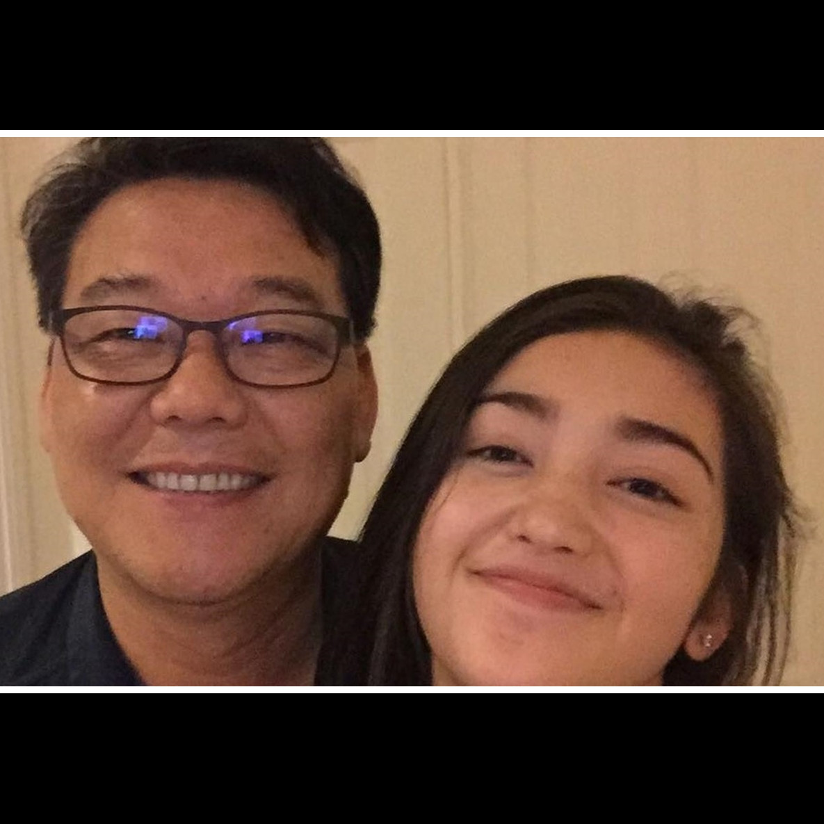 Jarang terekspos, begini 8 potret Ranty Maria bareng ayah berdarah Korea