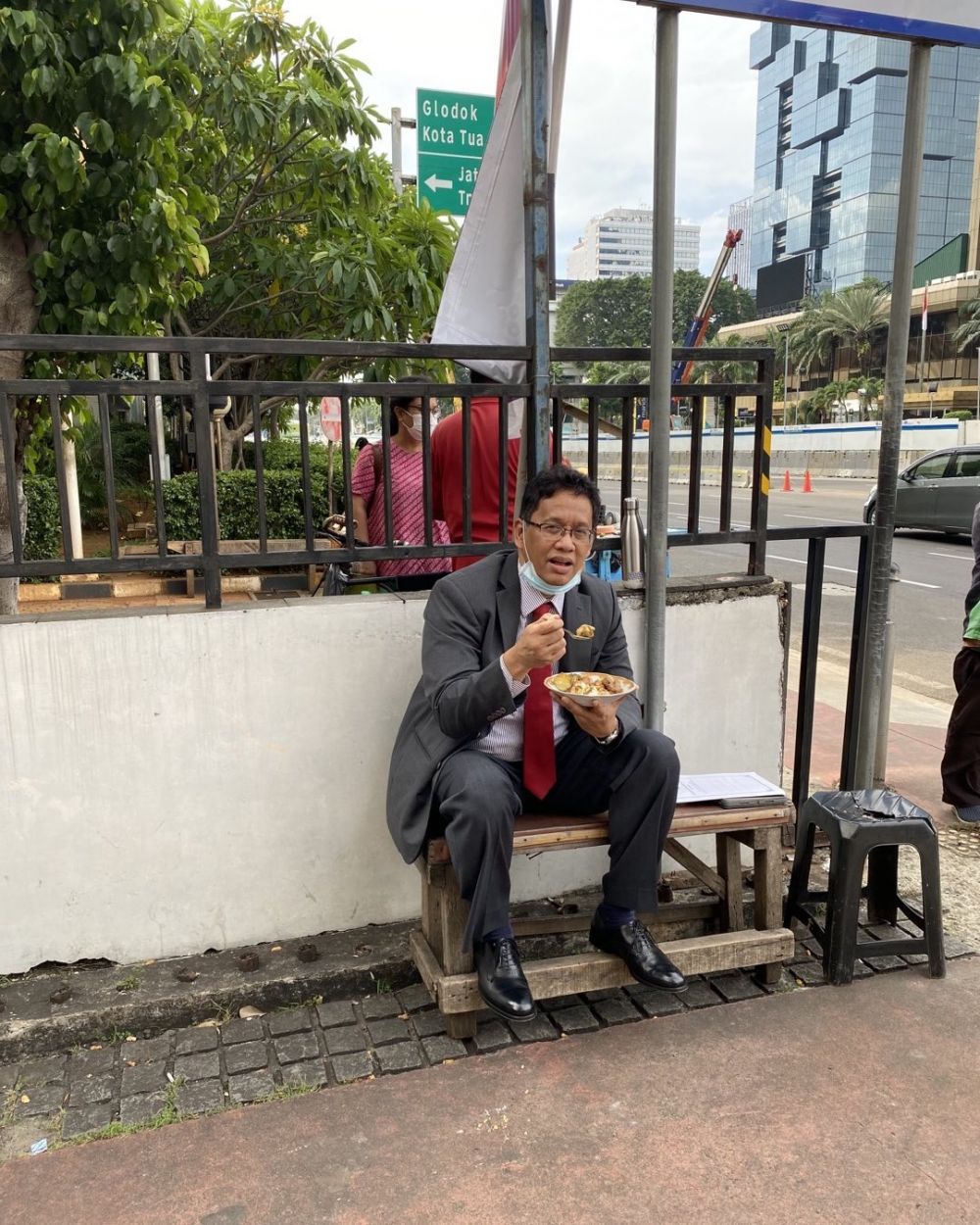 5 Makanan merakyat kesukaan Purbaya Yudhi Sadewa, sering dapat rating jempolan sang Menkeu