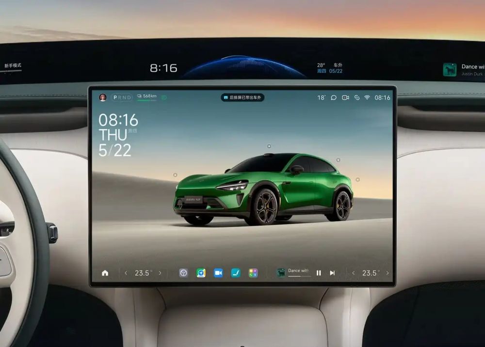 Cerita di balik CEO Xiaomi minta orang beli mobil EV kompetitornya, kok begitu sih?