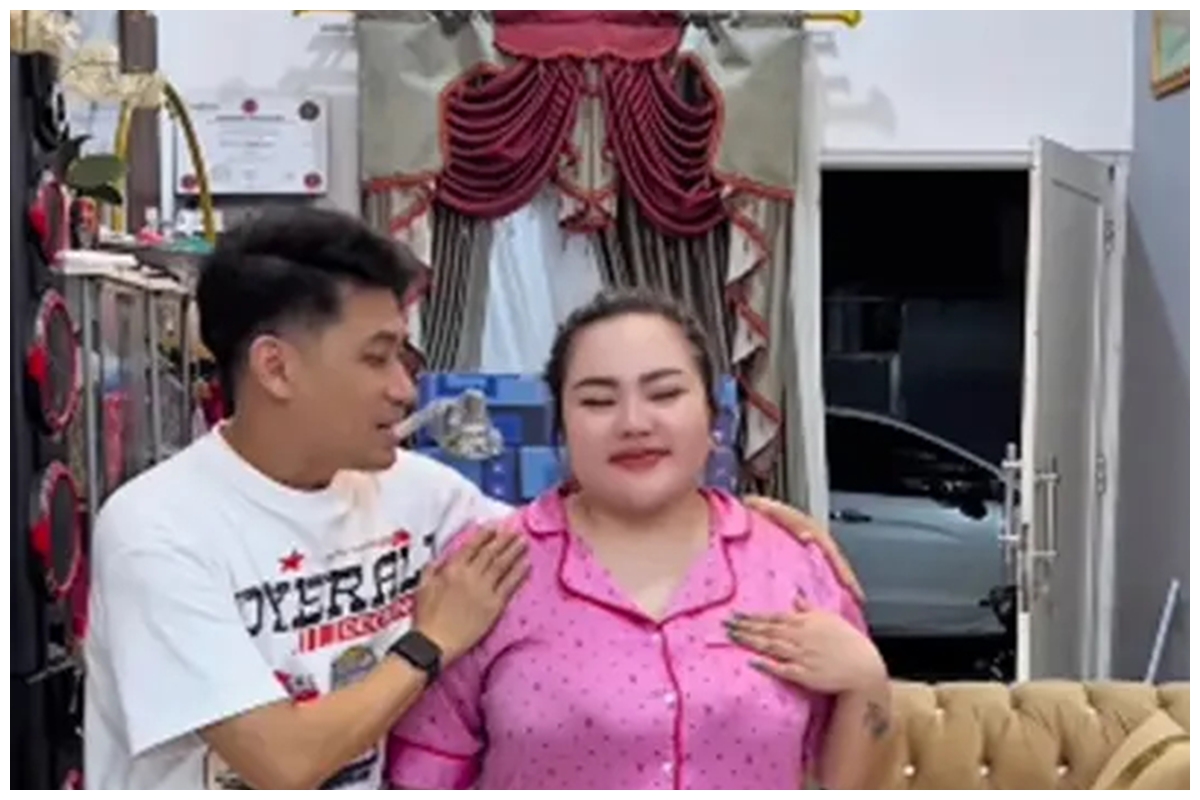 7 Potret rumah sederhana Lisa Mariana bergaya minimalis modern, kamarnya jadi sorotan