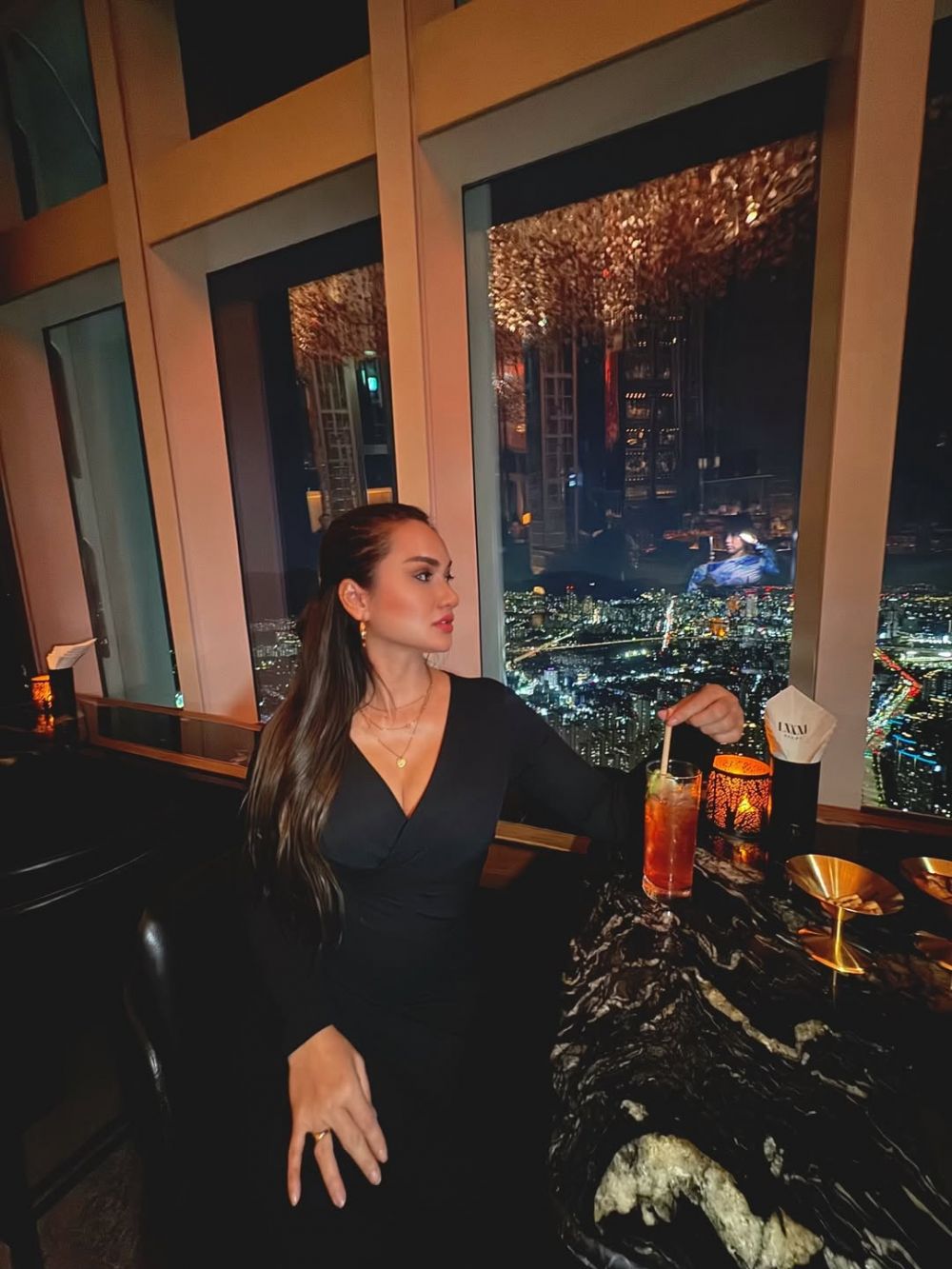 9 Potret Tengku Dewi jalani operasi estetika tubuh di Korea, habiskan ratusan juta, kini kian singset