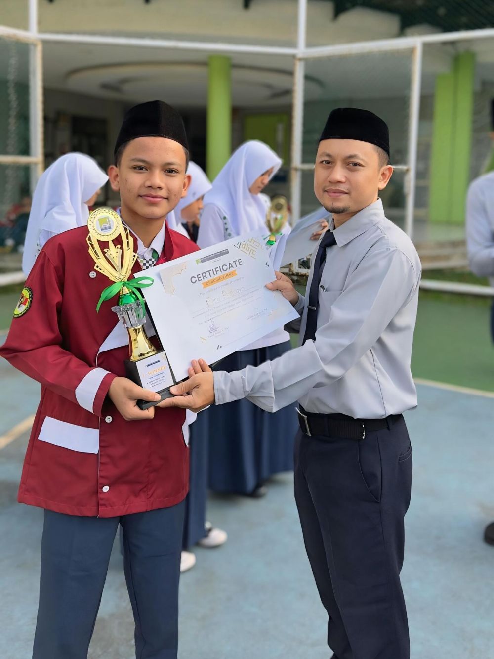 Jadi mualaf, Farel Prayoga kini ukir prestasi juara 1 lomba azan, ini 9 potretnya