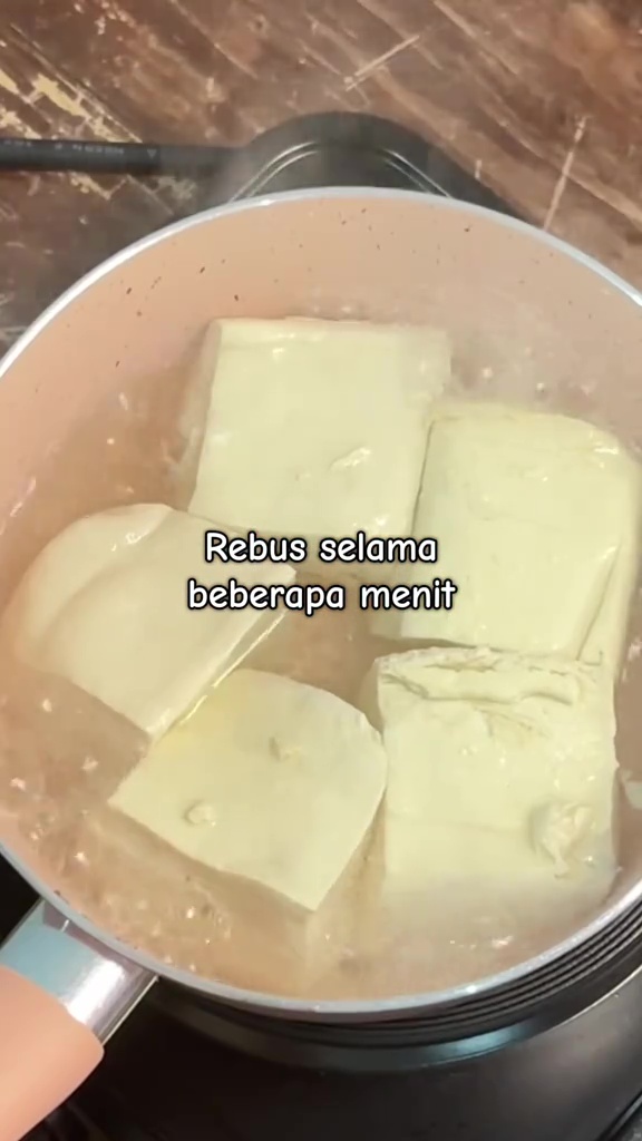 Anak kos wajib tahu! Ini rahasia tahu lebih awet dan tak asam sampai 5 hari meski tanpa kulkas