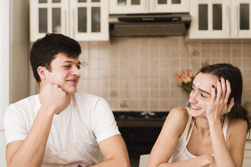 100 Kata-kata gombalan maut muji cantik, indahnya seperti rembulan