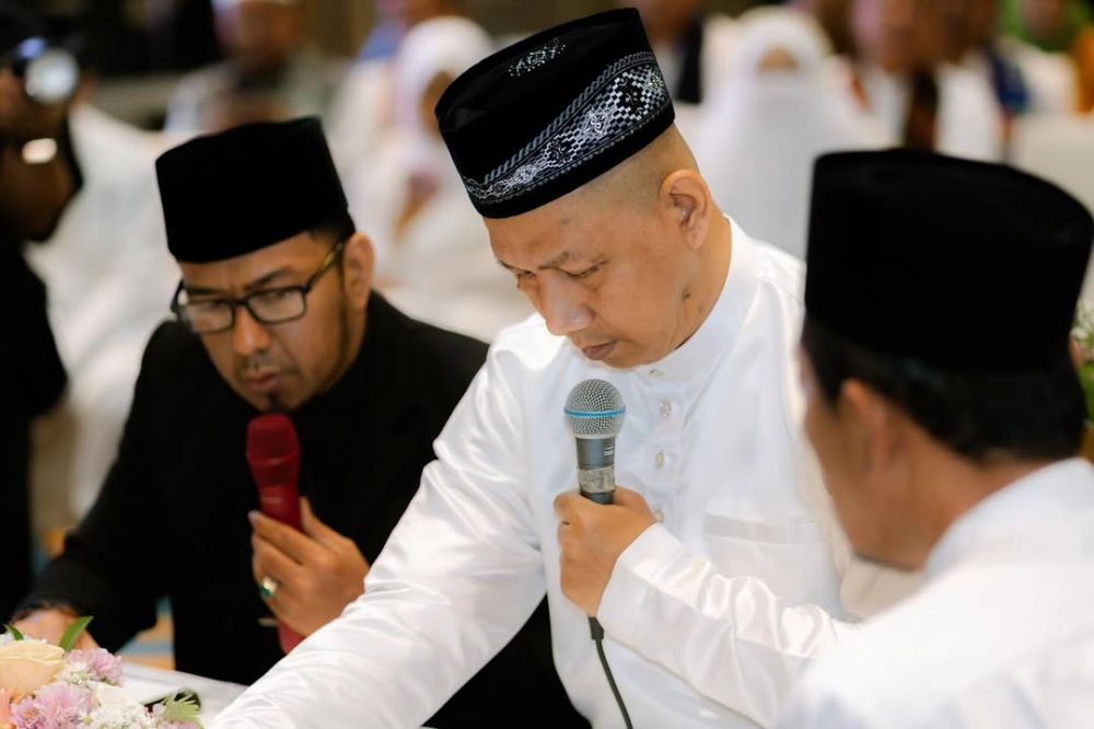 9 Potret Rowman Ungu nikahkan putri sulungnya Rekha Aulia Rahmania, sosok menantu berprofesi mentereng