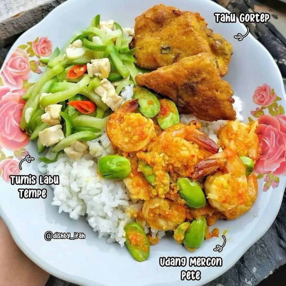 11 Resep kreasi udang pedas terbaru 2025, bikin makan makin lahap