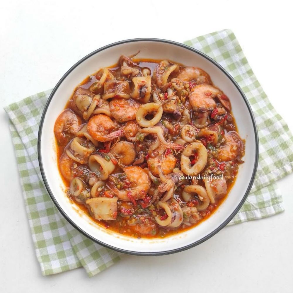 11 Resep kreasi udang pedas terbaru 2025, bikin makan makin lahap