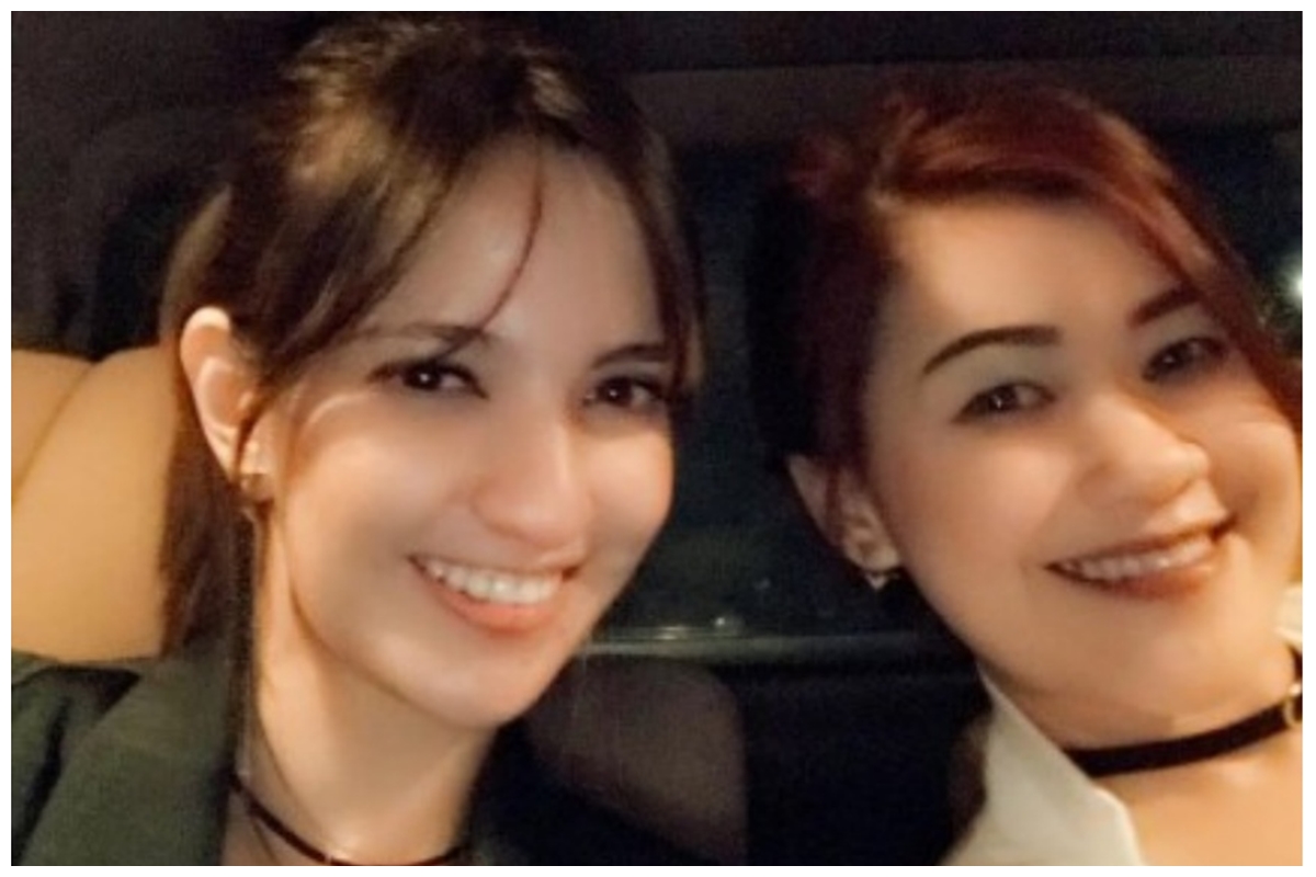 Kompak meski beda ayah, begini 8 potret kebersamaan Nia Ramadhani dan kakak perempuannya