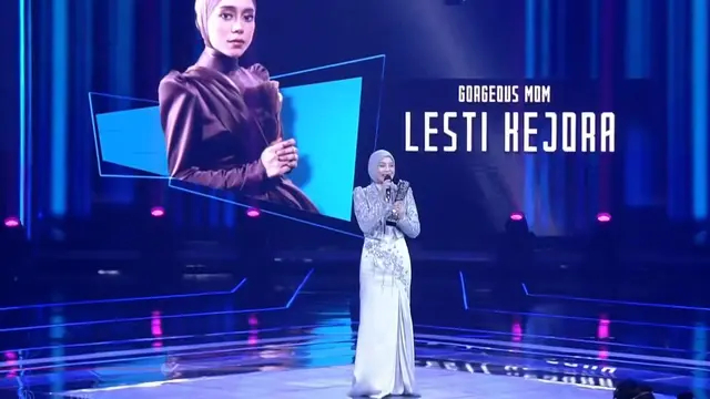 Keluarga Lesti Kejora borong Infotainment Awards 2025, intip daftar lengkap pemenangnya