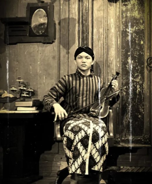 Sempat kecewa dilarang ayah kuliah di UGM, 9 potret anak Sahrul Gunawan kini bangga jadi mahasiswa UI