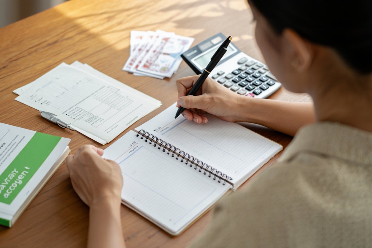 5 Kebiasaan finansial kecil yang diam-diam bikin kamu cepat kaya