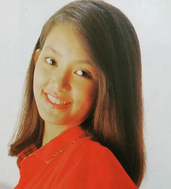 Juara cover girl era 90-an ini pernah akting mesra dengan Andy Lau, ini 9 potret cantiknya saat muda