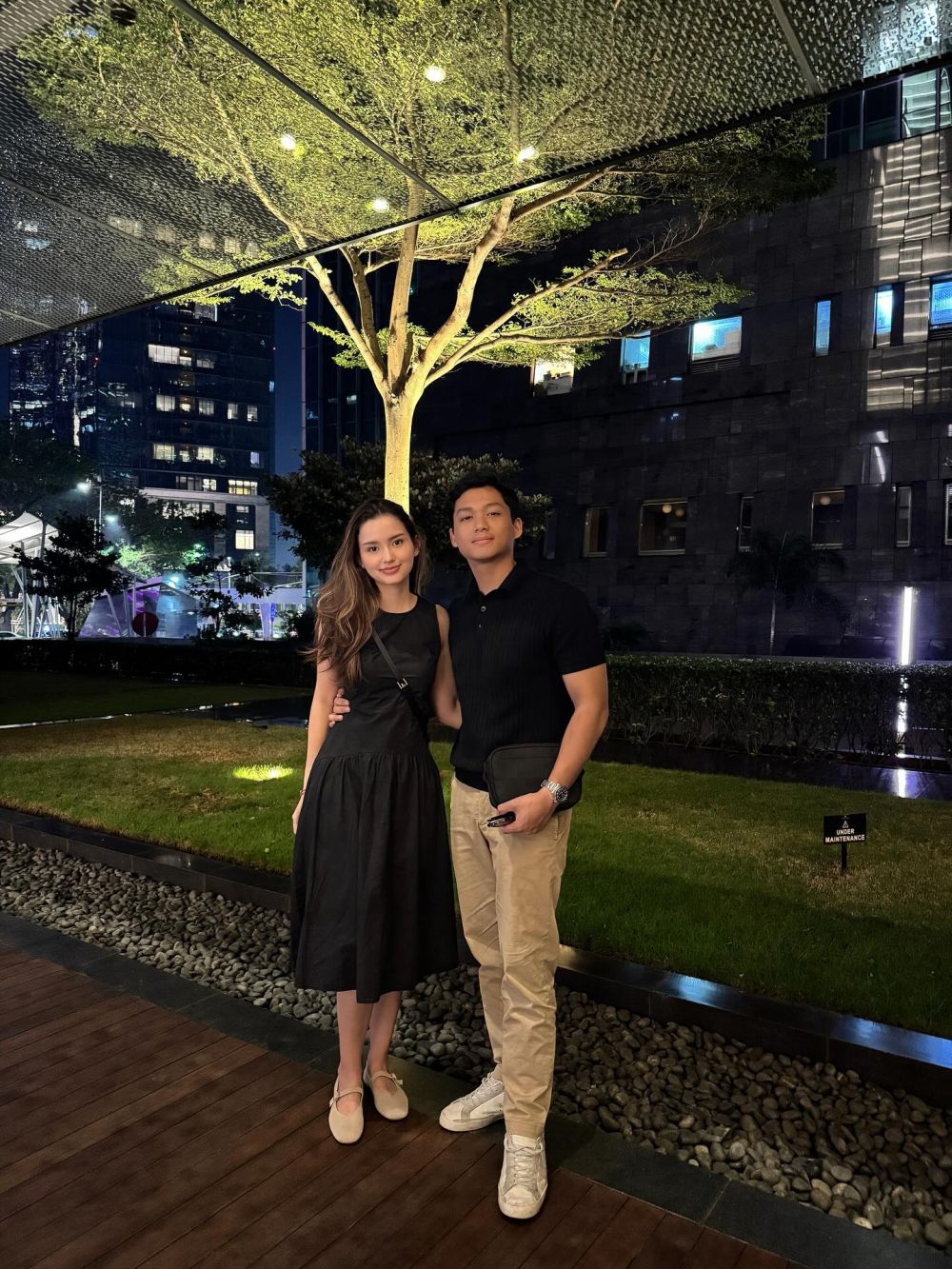 Sudah 5 tahun pacaran, intip 7 potret anniversary Azriel Hermansyah & Sarah Menzel, dapat raket padel