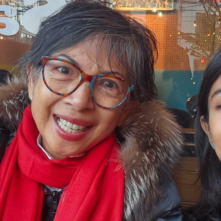 10 Potret harmonis Dian Sastro dan ibunda, kompak meski tumbuh di keluarga beda agama